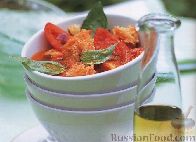 Рецепт Томатный суп с базиликовым маслом