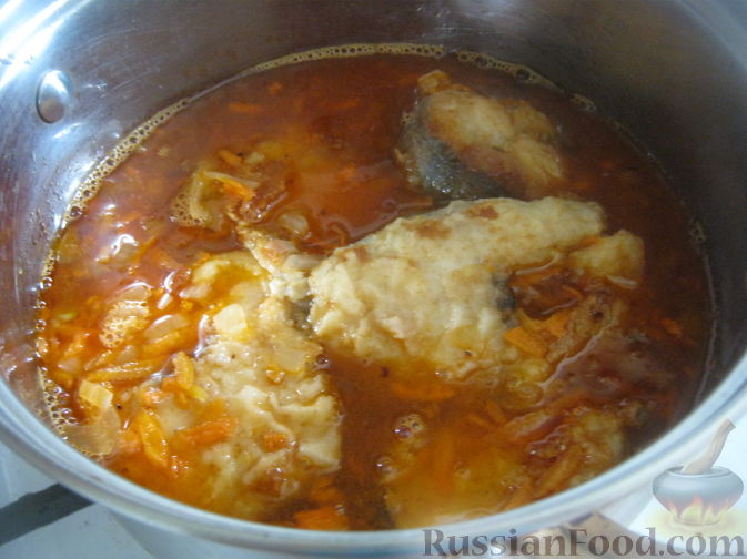 Рецепт: Морской сом под томатным соусом