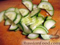 Фото приготовления рецепта: Греческий салат с оливковым маслом - шаг №3