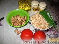 Фото приготовления рецепта: Закуска из фасолевого паштета на помидорах - шаг №1