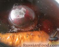 Фото приготовления рецепта: Селедка под шубой с семгой и красной икрой - шаг №1