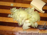 Фото приготовления рецепта: Солянка мясная с грибами - шаг №4