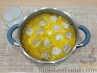 Фото приготовления рецепта: Суп с мясными фрикадельками и сливками - шаг №13
