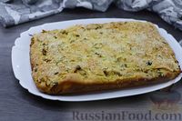 Фото приготовления рецепта: Заливной пирог с квашеной капустой и грибами (на сметане) - шаг №18