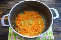 Фото приготовления рецепта: Суп с мясными фрикадельками и клёцками - шаг №12