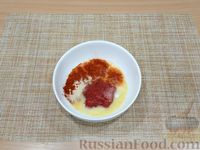 Фото приготовления рецепта: Отбивные из куриного филе в томатном кляре - шаг №5