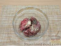 Фото приготовления рецепта: Фунчоза с грибами, овощами и фрикадельками - шаг №2