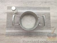 Фото приготовления рецепта: Рис с фаршем и консервированной фасолью - шаг №2