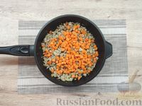 Фото приготовления рецепта: Рис с фаршем и консервированной фасолью - шаг №7