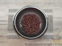 Фото приготовления рецепта: Рис с фаршем и консервированной фасолью - шаг №9