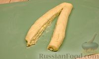 Фото приготовления рецепта: Чесночный хлеб с зеленью и сыром - шаг №11
