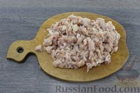 Фото приготовления рецепта: Куриные голени, фаршированные грибами (в духовке) - шаг №9