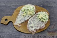 Фото приготовления рецепта: Куриные рулетики с сыром и зеленью (в духовке) - шаг №12