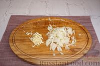 Фото приготовления рецепта: Суп с пельменями и овощами - шаг №2