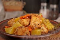 Фото приготовления рецепта: Картошка, тушенная с курицей - шаг №13