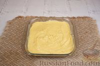 Фото приготовления рецепта: Апельсиновый пирог-перевертыш - шаг №12