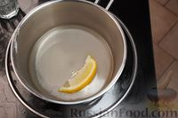 Фото приготовления рецепта: Сдобные булочки с изюмом и медово-лимонной глазурью - шаг №18