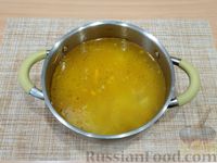 Фото приготовления рецепта: Суп с тушёнкой и консервированной фасолью - шаг №4