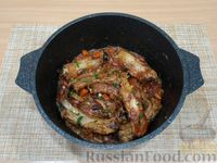 Фото приготовления рецепта: Свиные рёбрышки с овощами - шаг №15