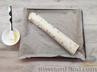 Фото приготовления рецепта: Рулет из лаваша с творогом, яблоками и грецкими орехами - шаг №14