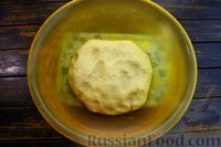 Фото приготовления рецепта: Песочное пасхальное печенье с белковой глазурью - шаг №8