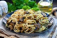Фото приготовления рецепта: Спагетти с грибами и морковью - шаг №14
