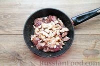 Фото приготовления рецепта: Картофельные зразы с куриной печенью и грибами - шаг №8