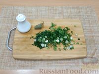 Фото приготовления рецепта: Суп с рисом, черемшой и яйцами - шаг №15