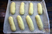 Фото приготовления рецепта: Белковые булочки-батоны с чесночным маслом и петрушкой - шаг №16