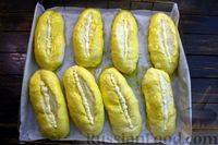 Фото приготовления рецепта: Белковые булочки-батоны с чесночным маслом и петрушкой - шаг №22