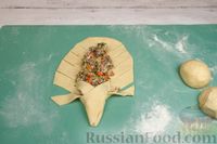 Фото приготовления рецепта: Бездрожжевые постные пирожки-плетёнки с рыбой и рисом - шаг №18