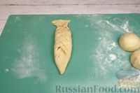 Фото приготовления рецепта: Бездрожжевые постные пирожки-плетёнки с рыбой и рисом - шаг №21