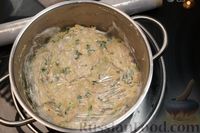 Фото приготовления рецепта: Слоёные мини-пироги с курицей в белом соусе - шаг №14