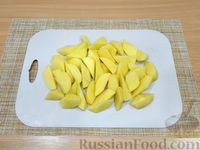 Фото приготовления рецепта: Картофель по-селянски, с беконом, грибами и овощами - шаг №4