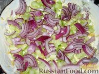 Фото приготовления рецепта: Капустный салат с апельсином и калиной - шаг №6