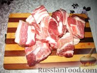 Фото приготовления рецепта: Свиная грудинка, тушенная с овощами - шаг №1