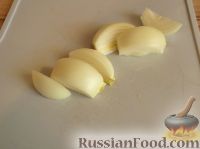 Фото приготовления рецепта: Суп из форели с картофелем - шаг №3