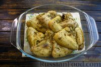 Фото приготовления рецепта: Куриные крылышки с чечевицей, в духовке - шаг №6