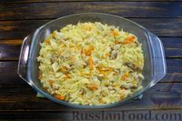 Фото приготовления рецепта: Запеканка из капусты с курицей и консервированной фасолью - шаг №15