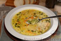 Фото приготовления рецепта: Сырный суп с зелёным горошком и вермишелью - шаг №11