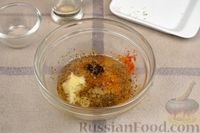 Фото приготовления рецепта: Овощной салат с сыром и беконом - шаг №10