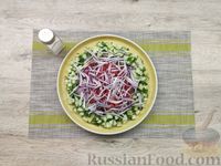 Фото приготовления рецепта: Овощной салат с ветчиной, яйцами, брынзой и твёрдым сыром - шаг №13