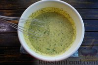 Фото приготовления рецепта: Пряные оладьи из ржаной муки, с зелёным луком - шаг №6