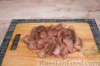 Фото приготовления рецепта: Куриное филе, запечённое в медово-соевой глазури - шаг №2