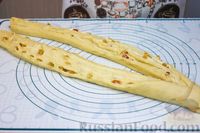 Фото приготовления рецепта: Пирог с цукатами - шаг №10