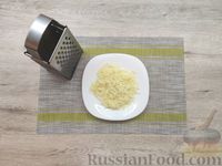 Фото приготовления рецепта: Печёночные оладьи с сыром - шаг №7