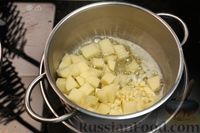 Фото приготовления рецепта: Суп со стручковой фасолью, сливками и фетой - шаг №4