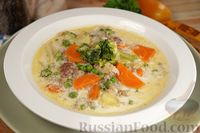 Фото к рецепту: Суп с фаршем, брокколи, зелёным горошком и сливками