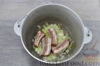 Фото приготовления рецепта: Плов со свиными рёбрышками - шаг №6