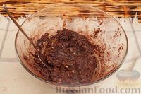 Фото приготовления рецепта: Конфеты из фиников, орехов, какао и кокосовой стружки - шаг №8